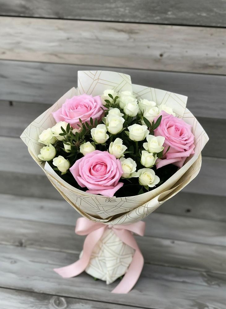Букет цветов из: Розы в Колычево