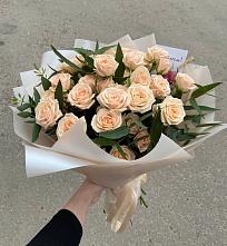 Букет Кремовые розы Латте в Колычево