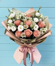Букет цветов из:  Розы, Альстромерии и Лизиантусы #REPLACE_PRED# Колычево