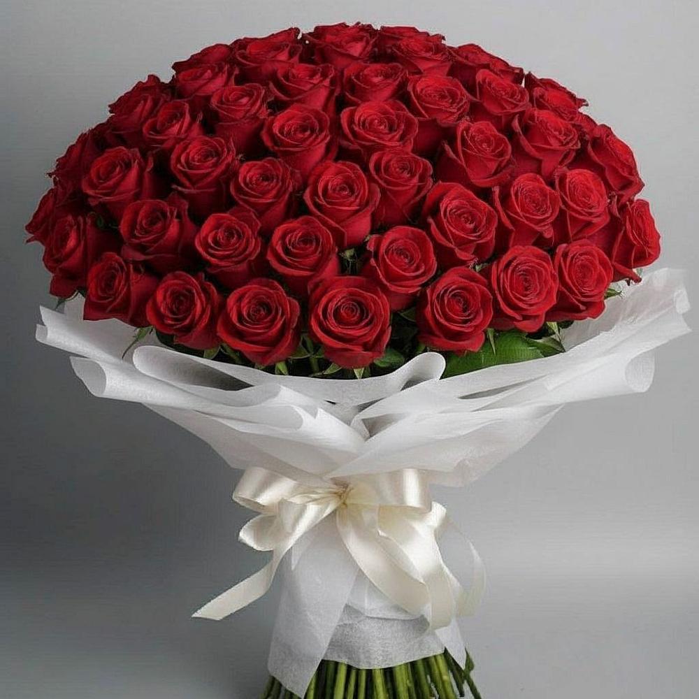 Букет 101 Красная роза Блэк Мэджик в Колычево