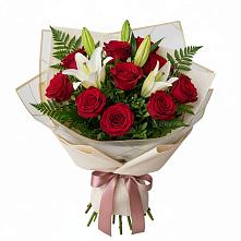 Букет цветов из:  Лилии и Розы в Колычево