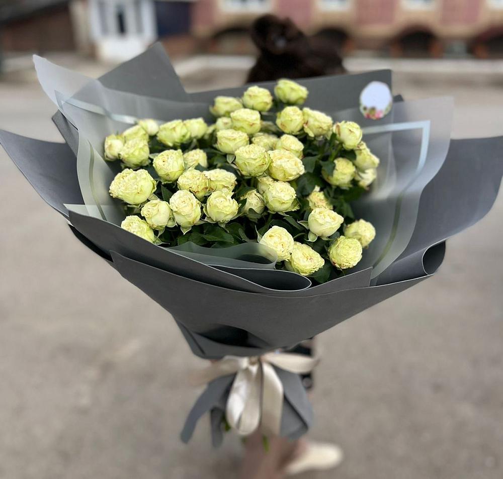 Белые кустовые розы Солинеро в Колычево Букет Белые кустовые розы Солинеро в Колычево