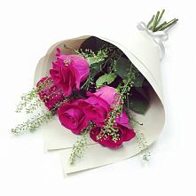 Букет цветов из:  Розы в Колычево
