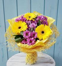 Букет цветов из:  Хризантемы и Герберы #REPLACE_PRED# Колычево