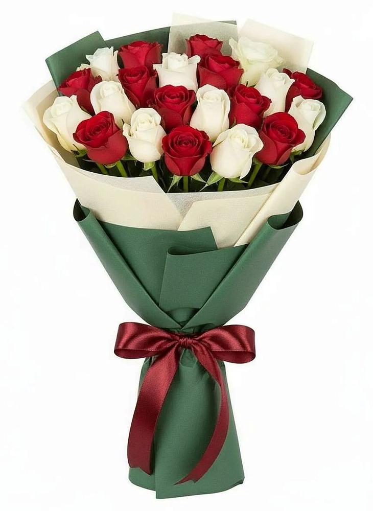 Букет Микс из красных и белых роз в Колычево