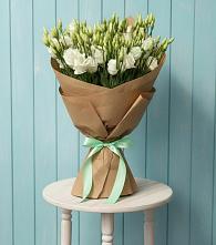 Букет цветов из:  Лизиантусы в Колычево