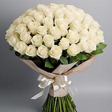Букет 101 беля роза Белоснежка в Колычево