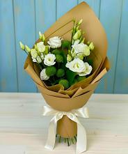 Букет цветов из:  Хризантемы и Лизиантусы #REPLACE_PRED# Колычево