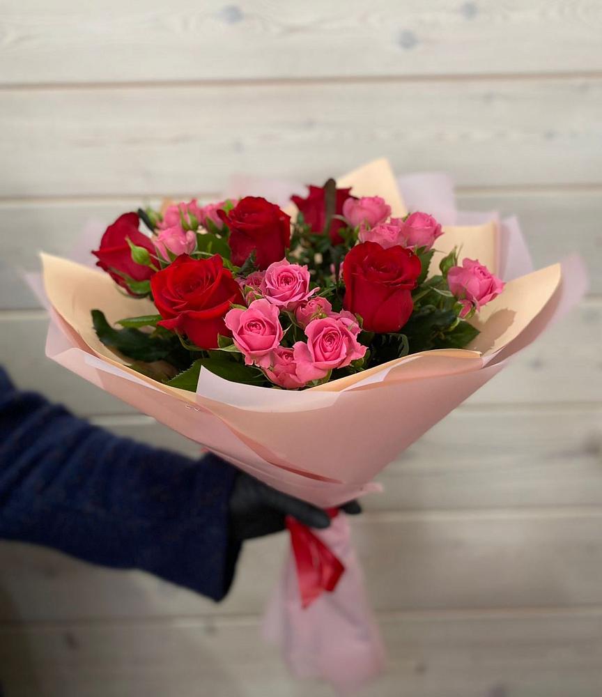 Букет цветов из: Розы в Колычево