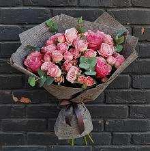 Букет цветов из:  Розы в Колычево